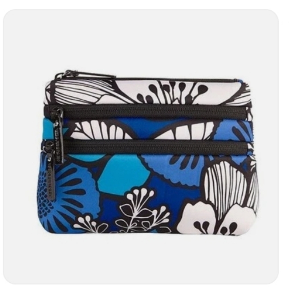 Vera Bradley Neoprene Organizer Blue Bayou~ LIKE NEW
